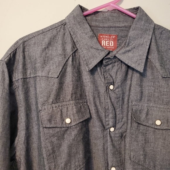 Mens Wrangler Red Button Down Long Sleeve Shirt Sz XL - Picture 2 of 5